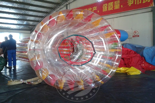 北京透明水上滚筒